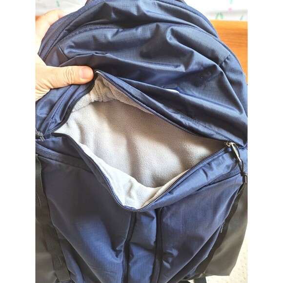 NWT THE NORTH FACE Surge Commuter Laptop Backpack Bookbag, 31L Navy Blue/Black - Picture 11 of 16